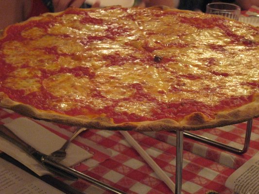 Get A Slice Of The Best Thin Crust Pizza On Staten Island Sibor Blog