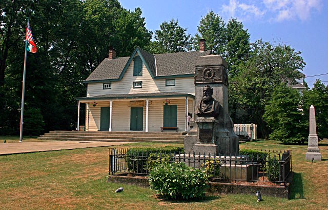 Garibaldi_meucci_house_museum_staten_island_telephone_italy