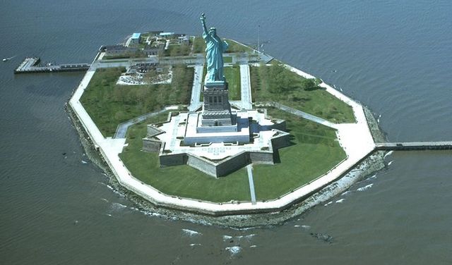 statue of liberty