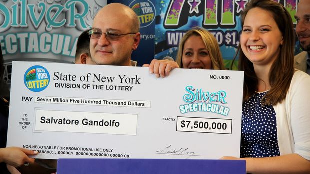 staten-island-man-wins-lottery