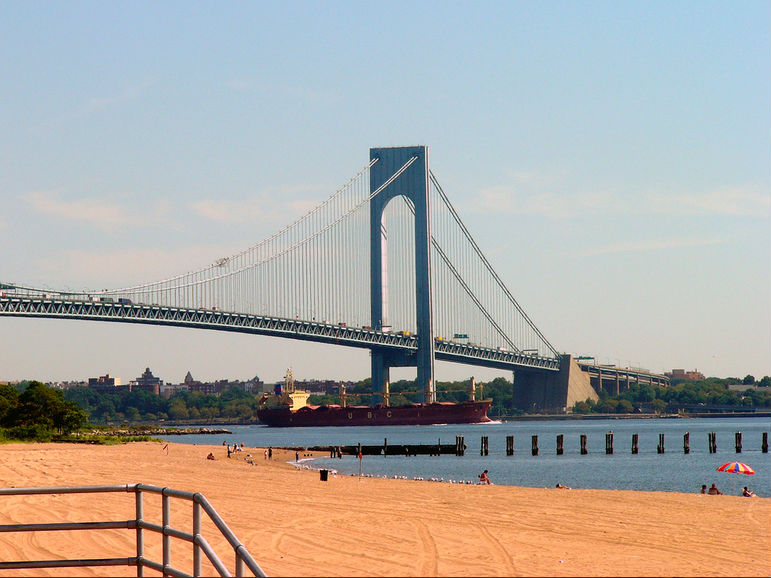 south-beach-staten-island-verrazano-narrows-bridge