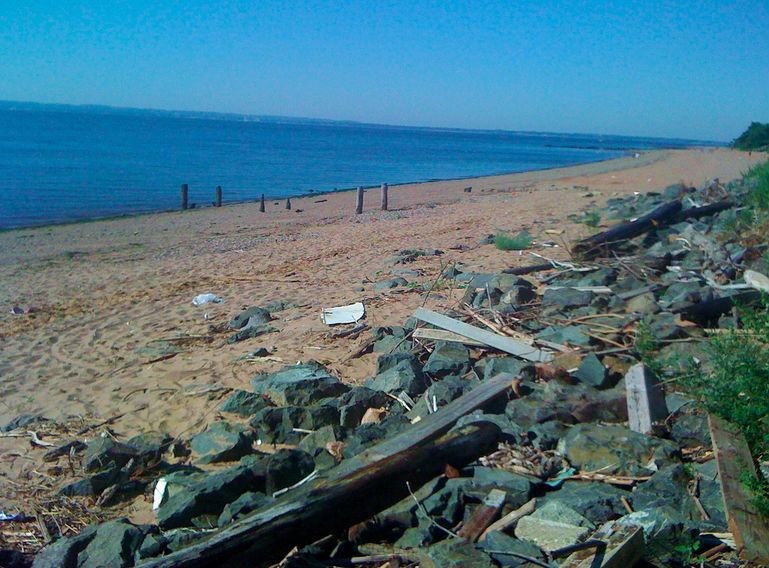 wolfes-pond-beach-park-staten-island