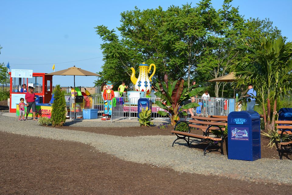 fantasy-shore-amusement-park-ocean-breeze-park-staten-island-nyc